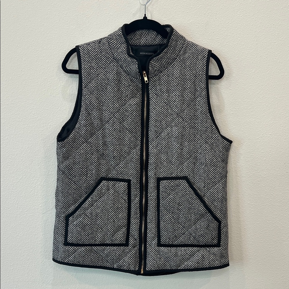 MEROKEETY Women's Lg Black and White Fully Lined Herringbone Vest